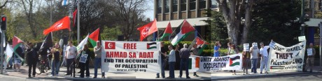Click on image to see full-sized version Palestinian prisoners' solidarity demo outside the Israeli embassy (Dublin)