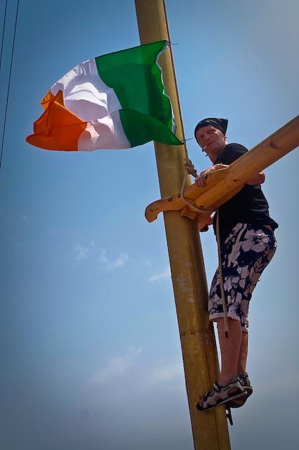 showing irish solidarity