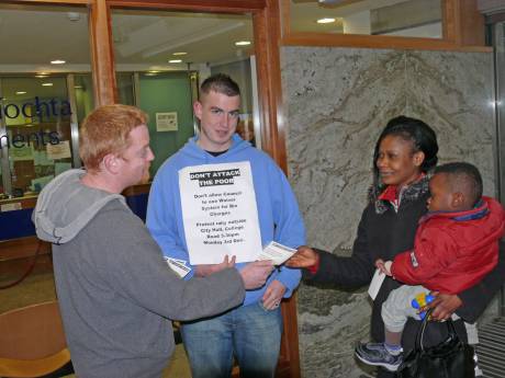 This Angolan woman gave a full and fair ear to these Sinn Fein activists