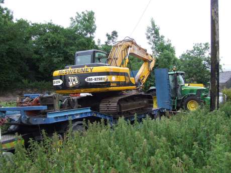 ESB & Contractors McSweeney blockaded�