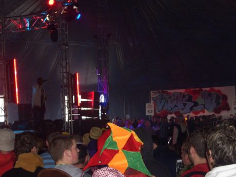 Click on image to see full-sized version Hip Hop: MC of the break offs in the Red Bull Tent