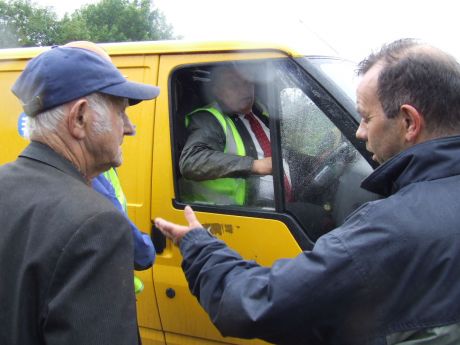 �Can�t you find reverse in that van, or do you want me to find it for you�