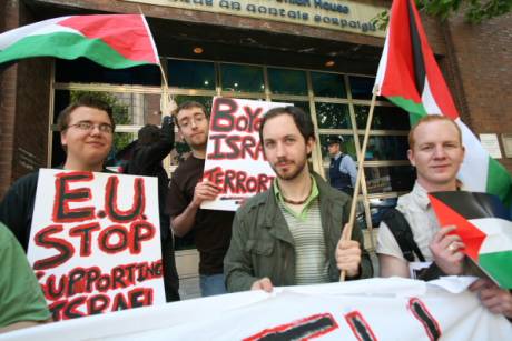 Click on image to see full-sized version The protest continues