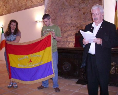 Click on image to see full-sized version O'Riordan delivers address