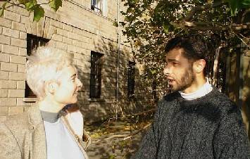 Liz Consults Iraqi Doctor Zahir