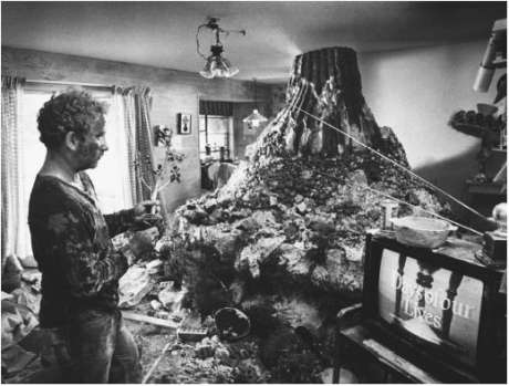 Click on image to see full-sized version back in '77 they had B&W telly. No-one got the significance of the tree.
