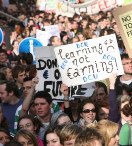 student_protest_dublin_budget25.jpg