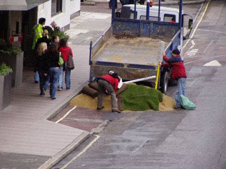 Click on image to see full-sized version sand drop outside shell centre